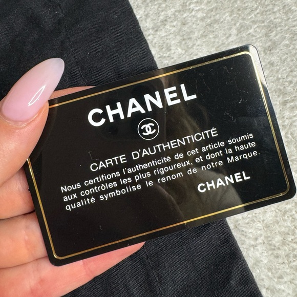 CHANEL 19 Large white - Picture 4 of 15